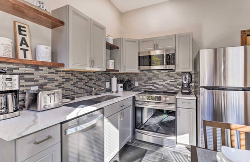 City Park West Apartment | 125 m² Apartment ∙ 2 bedrooms ∙ 6 guests