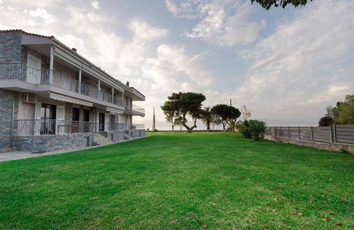 Sarakiniko Apartment | 125 m² Apartment ∙ 3 bedrooms ∙ 6 guests