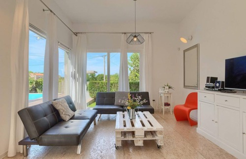 Valkarin House | 125 m² House ∙ 3 bedrooms ∙ 8 guests