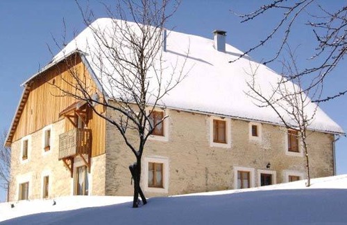 Saint-Gorgon-Main House | 127 m² Gîte ∙ 3 bedrooms ∙ 8 guests