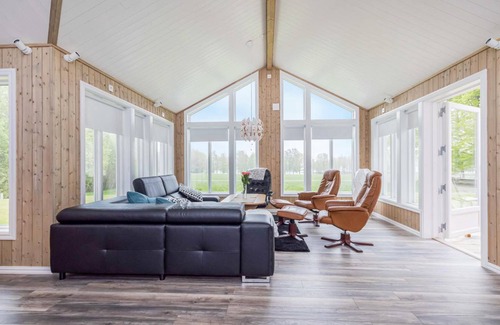 Stavsjo House | 128 m² House ∙ 3 bedrooms ∙ 7 guests