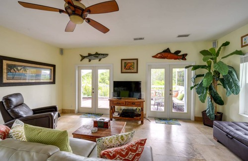 Bay Point House | 129 m² House ∙ 3 bedrooms ∙ 8 guests