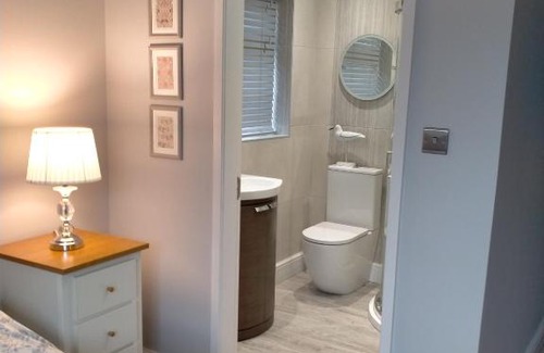 Wrexham House | 13 Green park