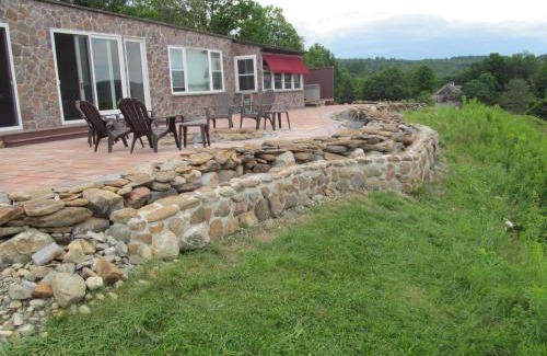 South Acworth Bed & Breakfast | 13 Hills Bed & Breakfast