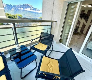 Montreux City Centre Apartment | 13 Lake View, Family central modern app