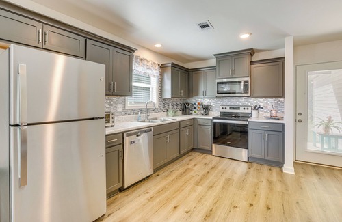 Duncanville House | 13 Mi to Tuscaloosa Riverwalk: Cottondale Home