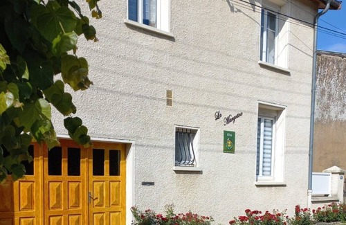 Sivry-sur-Meuse Cottage | 130 m² Cabin ∙ 3 bedrooms ∙ 6 guests