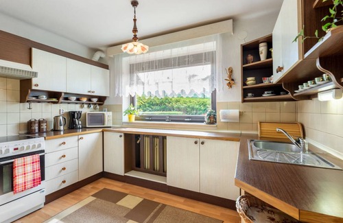 Cerveny Kostelec House | 130 m² House ∙ 1 bedroom ∙ 6 guests