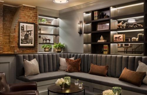 Homewood Hotel | 1313 West Luxury Boutique Hotel