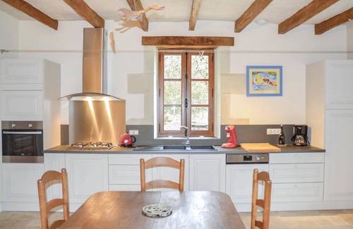 Cravant-les-Coteaux House | 132 m² House ∙ 2 bedrooms ∙ 5 guests