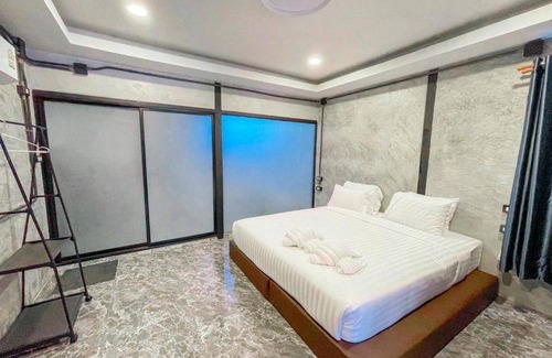 Nakhon Phanom Resort | 132 m² Resort ∙ 2 bedrooms ∙ 4 guests
