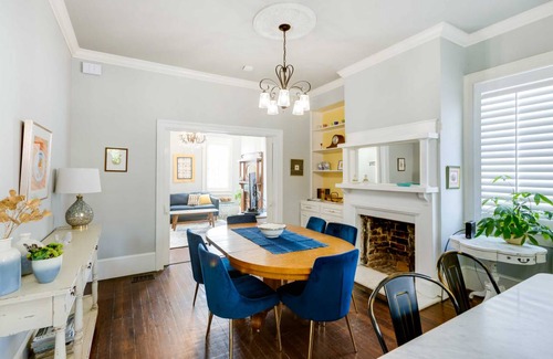 Savannah Victorian District Apartment | 133 m² Apartment ∙ 2 bedrooms ∙ 4 guests