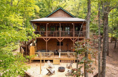 Morganton Cabin | 134 m² Cabin ∙ 2 bedrooms ∙ 4 guests