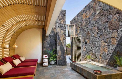 Belle Mare Resort | 135 m² Resort ∙ 127 guests