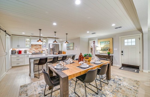 Pilot Point House | 136 m² House ∙ 3 bedrooms ∙ 9 guests