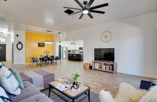 Tucson House | 14 Mi to Dtwn: Tucson Escape w/Patio!