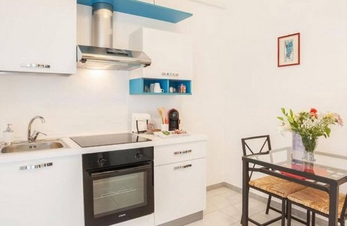 Municipio 1 Apartment | 14. New Apartment perfect for 2! With Balcony!