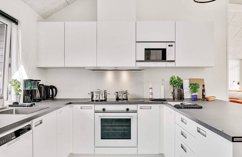 Bøtø By House | 14 person holiday home in Væggerløse