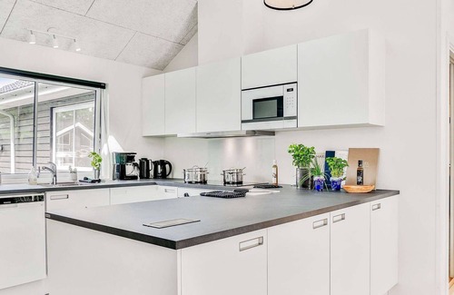 Bøtø By House | 14 person holiday home in Væggerløse