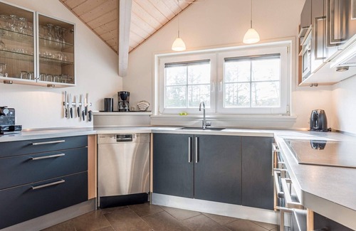 Blavand Strand House | 14 person holiday home in Blåvand