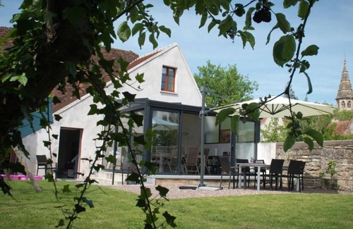 Semur-en-Auxois Cottage | 140 m² Cabin ∙ 3 bedrooms ∙ 8 guests