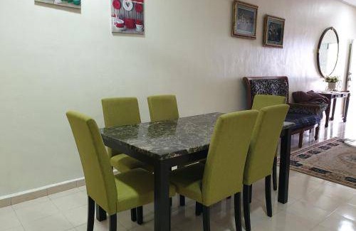 Kampung Geliga Besar House | 140 m² House ∙ 3 bedrooms ∙ 6 guests
