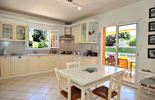 Cauro House | 140 m² House ∙ 4 bedrooms ∙ 10 guests