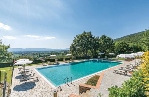 Loro Ciuffenna House | 140 m² House ∙ 4 bedrooms ∙ 6 guests