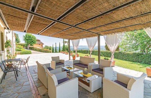 Loro Ciuffenna House | 140 m² House ∙ 4 bedrooms ∙ 6 guests