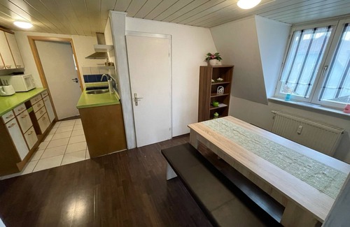 Engen Apartment | 140sqm apartment -3 bedrooms kitchen bathroom, WLAN, parking lot, up to 7 persons