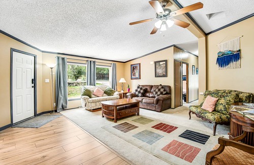 Colorado Springs House | 141 m² House ∙ 3 bedrooms ∙ 7 guests