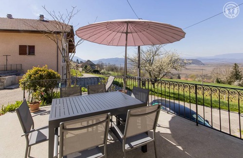 Ruffieux House | 143 m² Gîte ∙ 5 bedrooms ∙ 6 guests