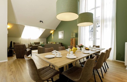 Heimbach House | 145 m² House ∙ 5 bedrooms ∙ 10 guests