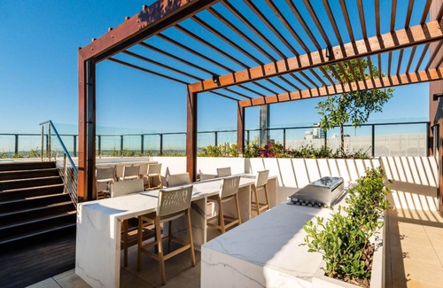 Fortitude Valley Apartment | 146 m² Serviced apartment ∙ 2 bedrooms ∙ 6 guests