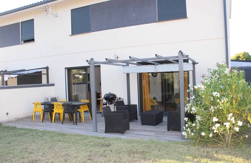 Montans Villa | 147 m² Villa ∙ 5 bedrooms ∙ 10 guests