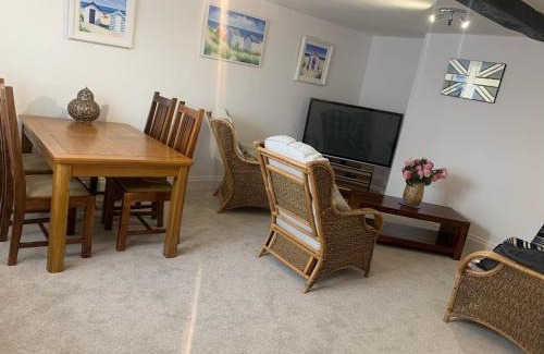 Bishopstrow House | 147 woodcock Road Warminster