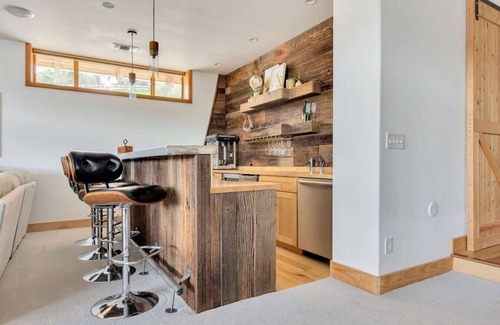 Paso Robles Apartment | 15 Acre Luxury Estate | VIP Experience