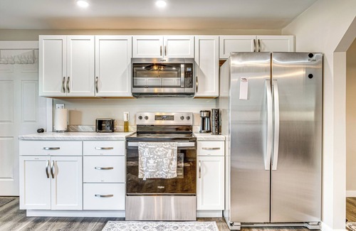 Hagerstown Apartment | 15 Mi to Summit Lake State Park: Updated Apt!