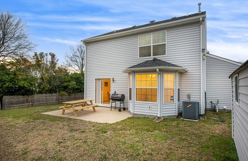 Norfolk - Virginia Beach House | 15 mins from the beach