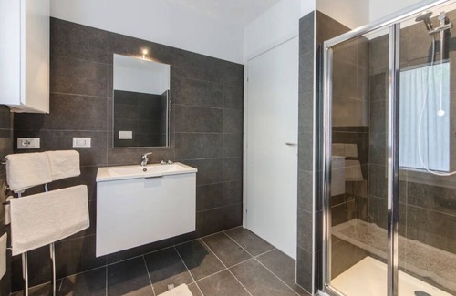 Mestre Apartment | 15 MINUTES BY BUS FROM VENICE ISLAND