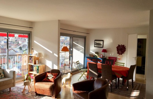 Meudon Apartment | 15 minutes from the Eiffel Tower and Chateau de Versailles! Apartment with view