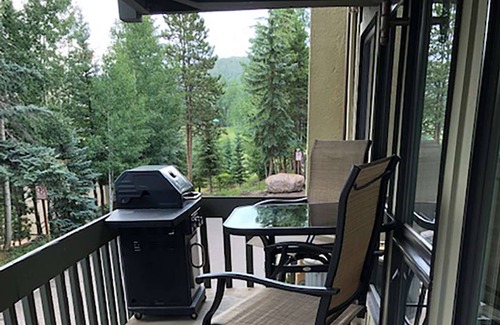 Snowmass Village Condo | 15% Off for Fall Savings! Stay 3 Nights Now thru Nov 19