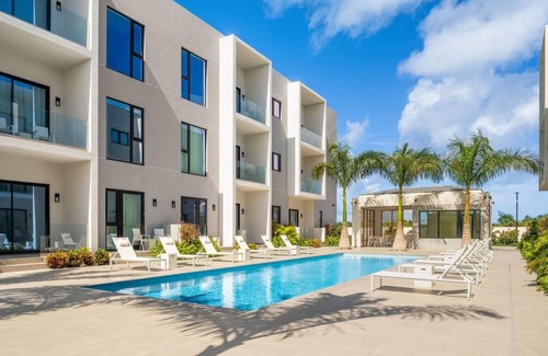 Grace Bay Apartment | 15% Off Sept- Walk to Grace Bay-Pool Views! Z-B103