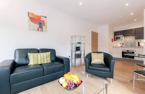 Leatherhead Apartment | 15 Swan House -2 bedroom apartment