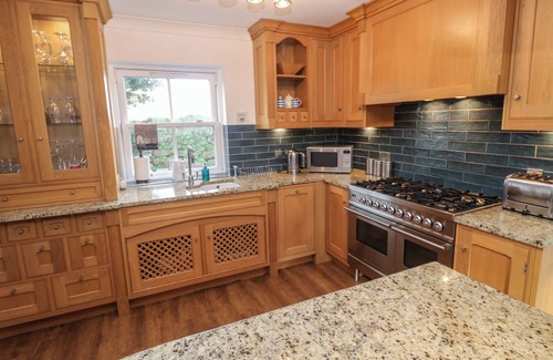 St. Buryan Cottage | 15 Tower Meadows