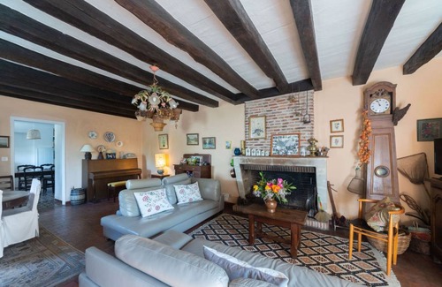 Saint-Denis-sur-Loire House | 150 m² House ∙ 1 bedroom ∙ 6 guests