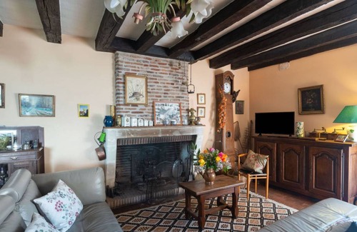 Saint-Denis-sur-Loire House | 150 m² House ∙ 1 bedroom ∙ 6 guests