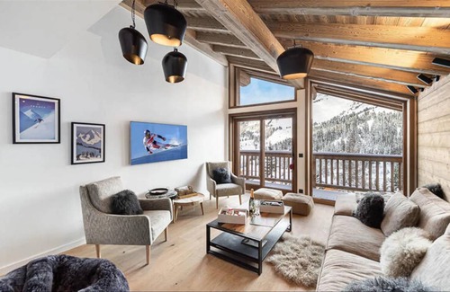 Meribel-Mottaret Ski Chalet | 150 m² Chalet ∙ 4 bedrooms ∙ 10 guests