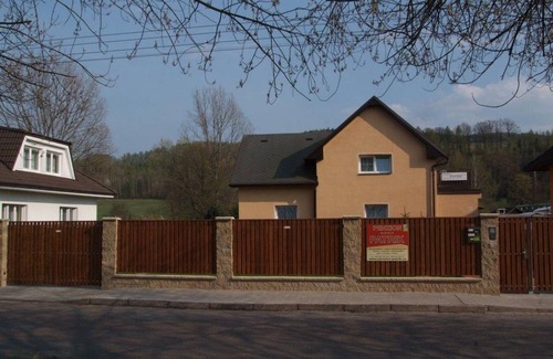 Nachod House | 150 m² House ∙ 3 bedrooms ∙ 10 guests