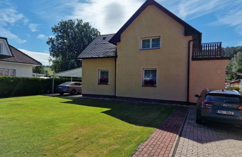 Nachod House | 150 m² House ∙ 3 bedrooms ∙ 10 guests